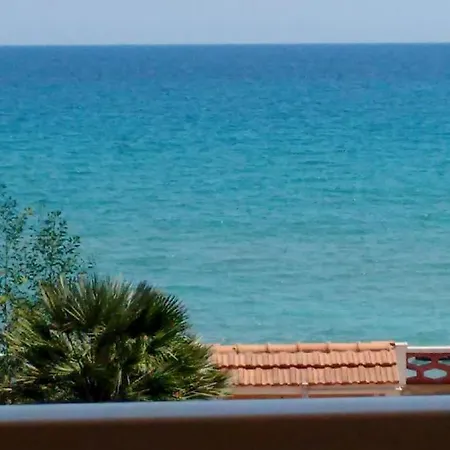 Adriana In Sul Mare Di * Lido di Noto