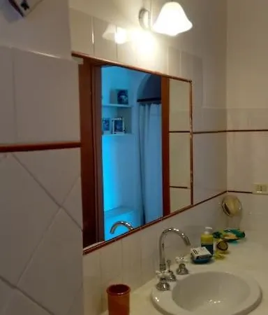 Adriana In Sul Mare Di *